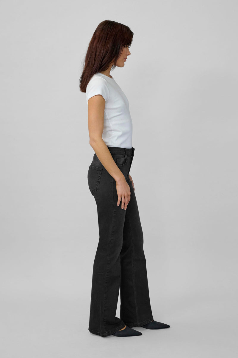 My Essential Wardrobe - Jeans - Black Wash - 06 The Dekota Bootcut