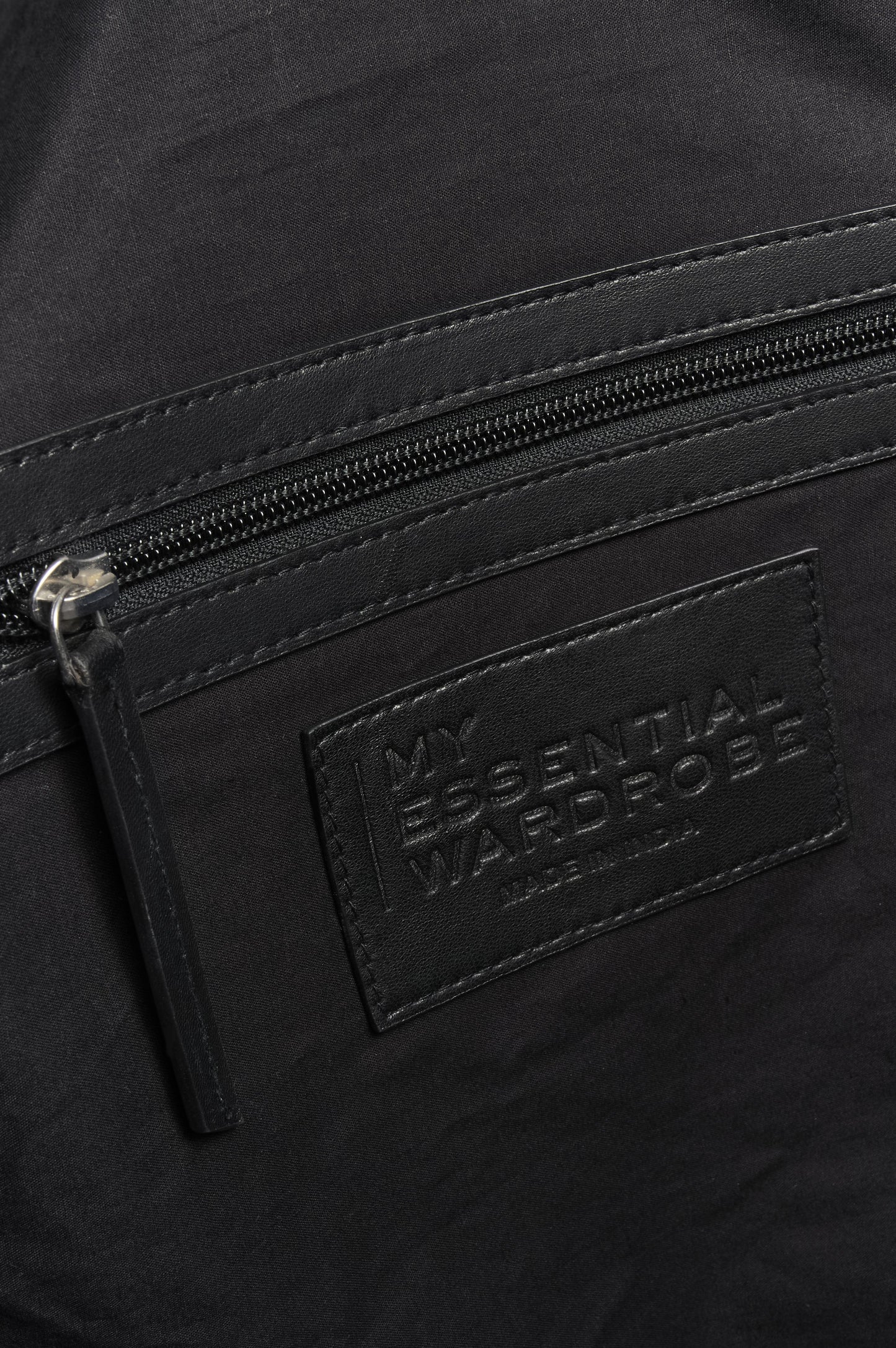 My Essential Wardrobe - Taske - Sort læder - Trista big bag
