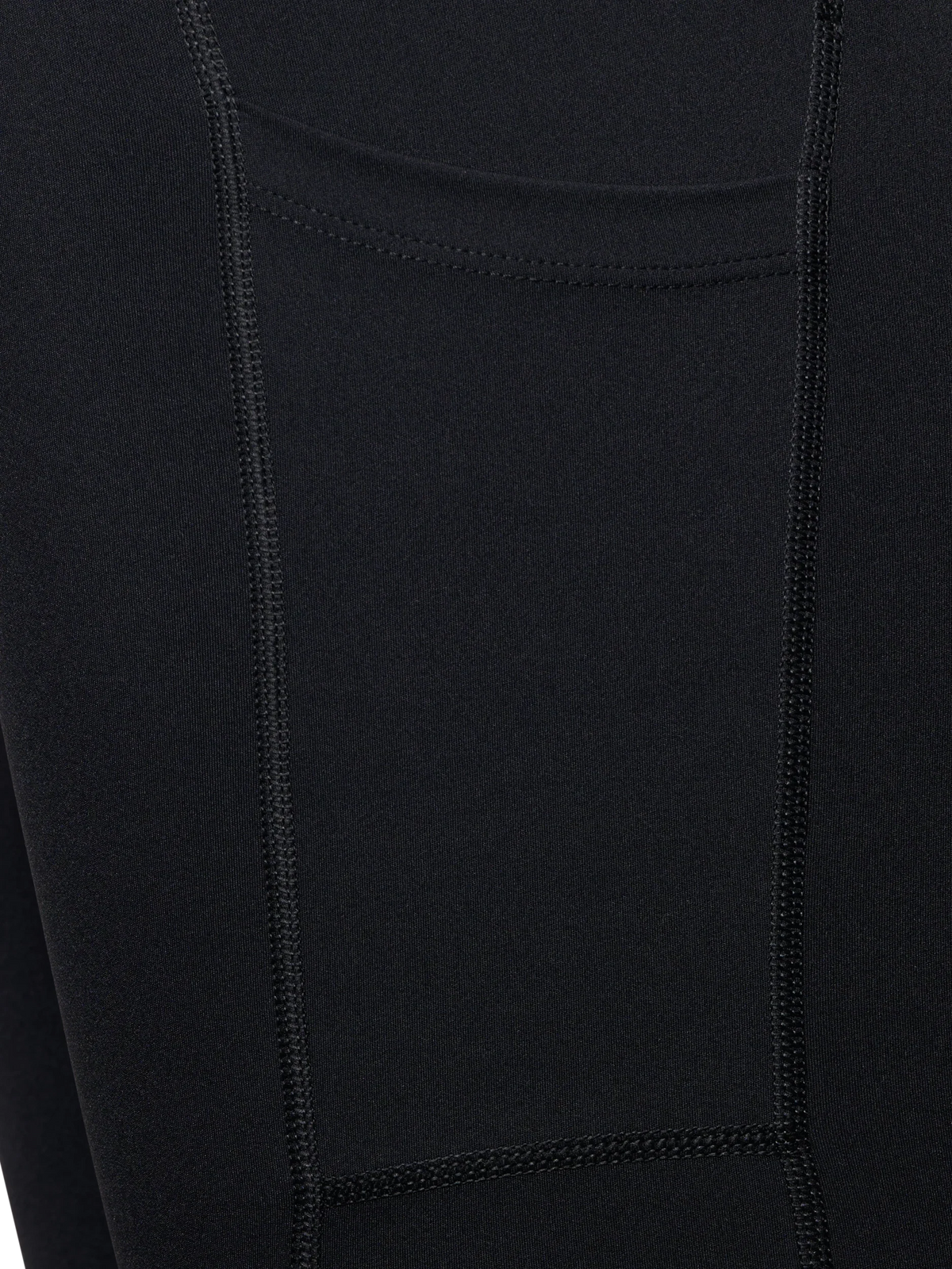 Halo - Shorts - Black - 610509-2001