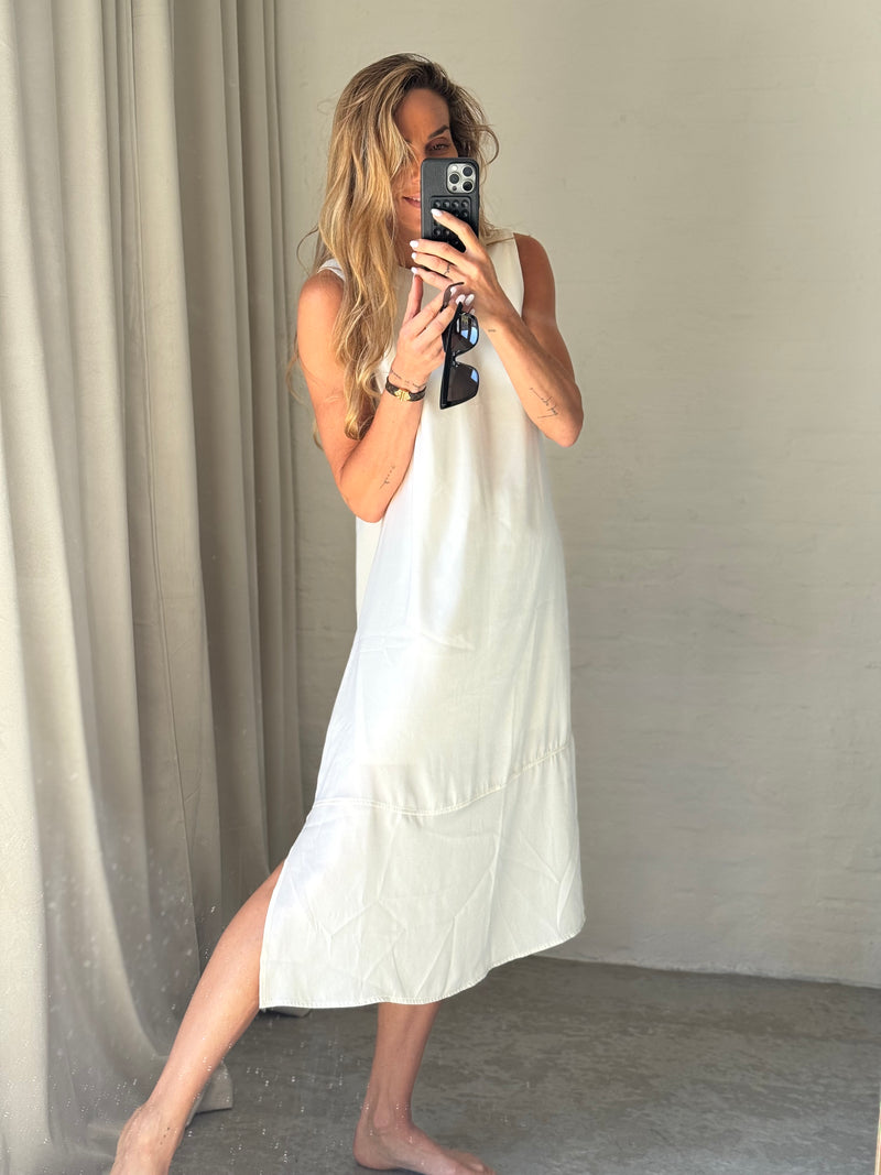 The Collection - Kjole - White - Viola