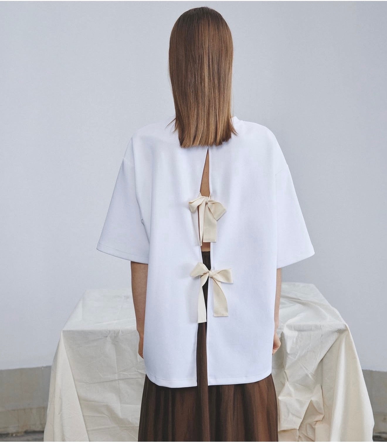 The Garment - T-shirt - Cream - TG Bow