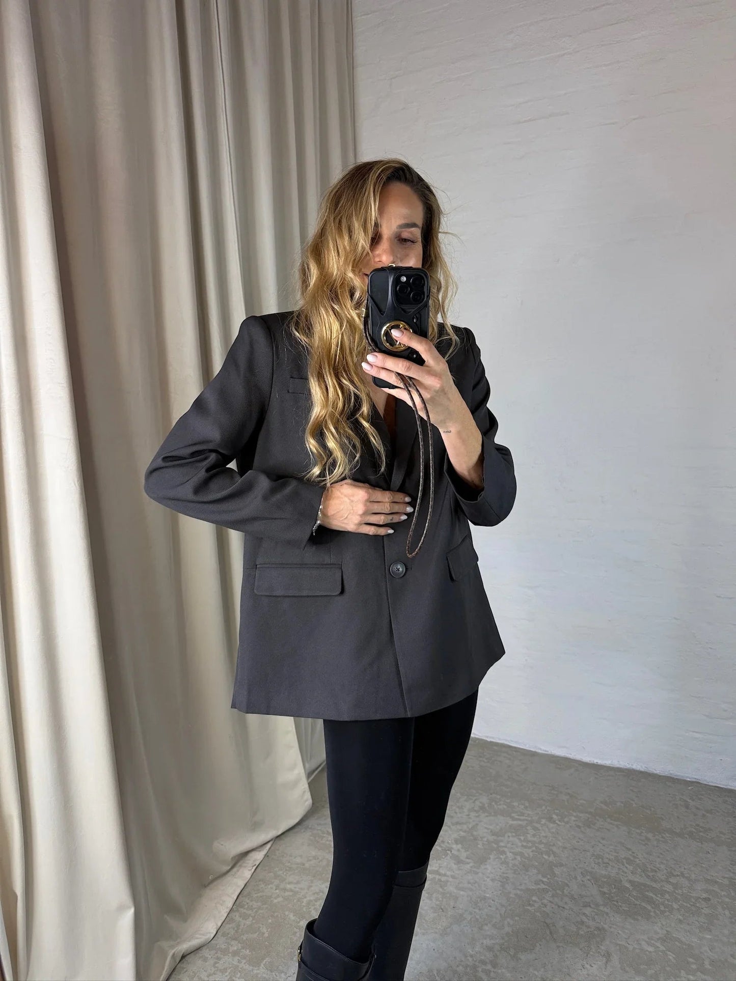 My Essential Wardrobe - Blazer - Espresso - Disa Emmy