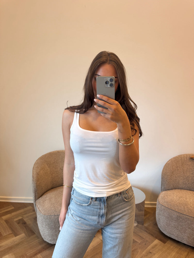 The Collection - Top - White - Sia