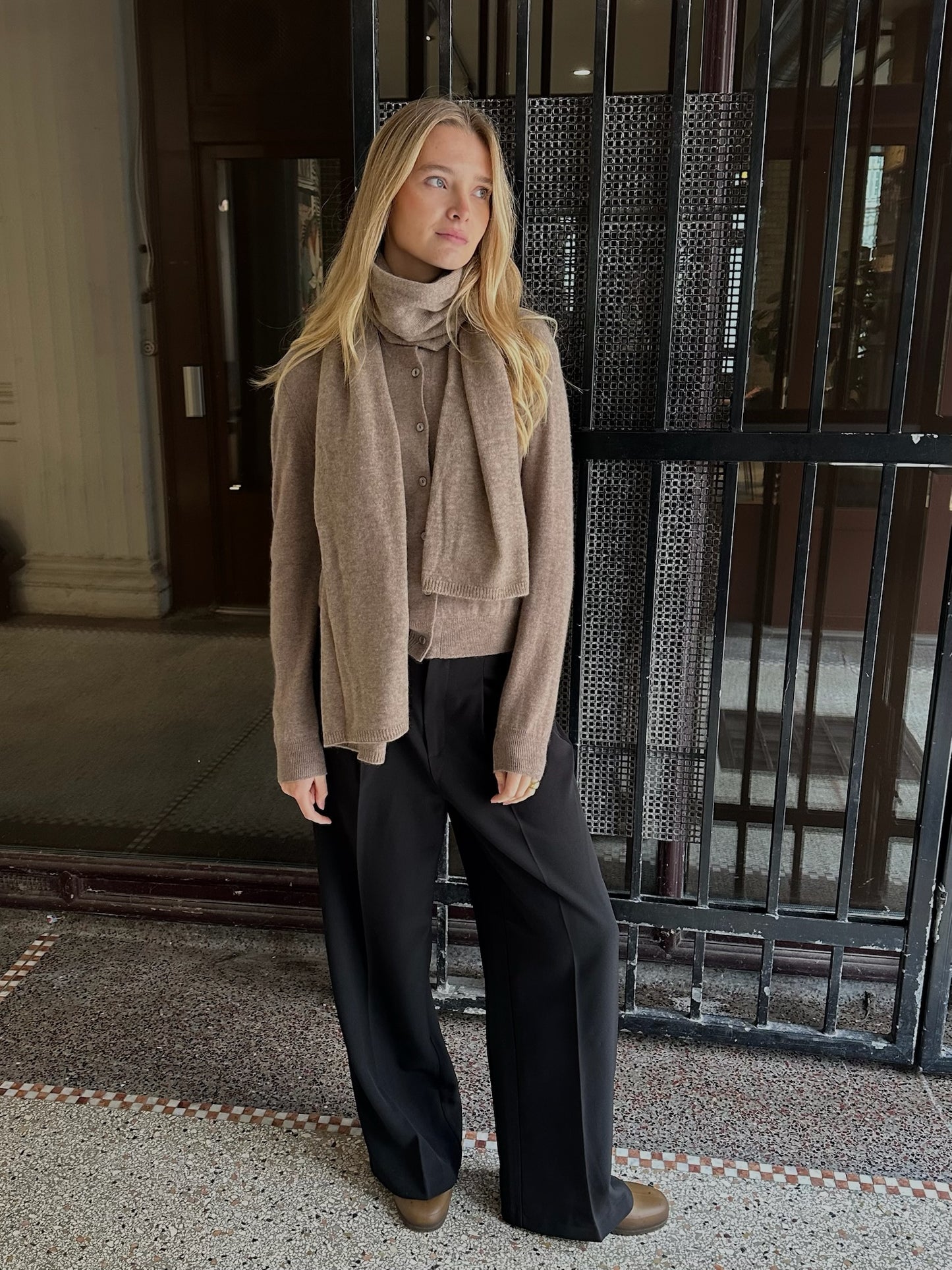 The Collection - Cashmere Tørklæde - Latte - Marina