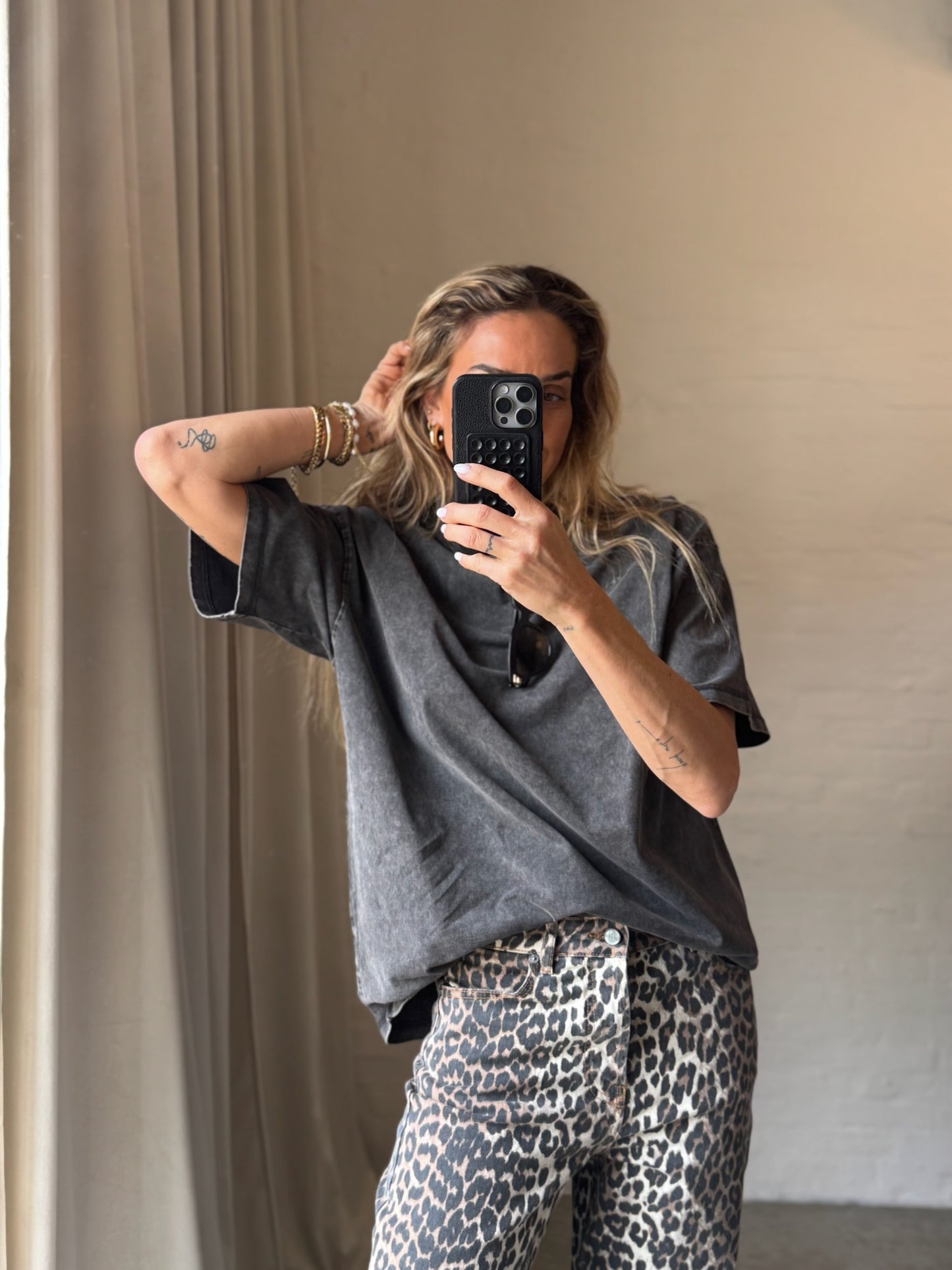 The Collection - T-shirt oversized - Dark grey - Lea (BEMÆRK str s/m er i preorder til uge 21)