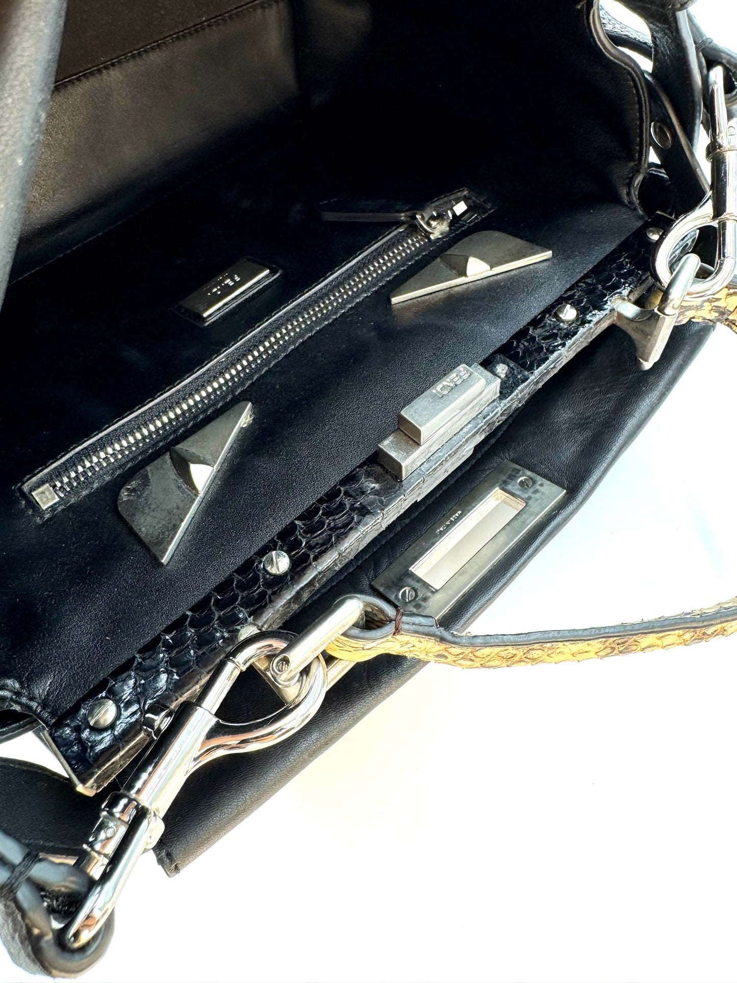 Fendi - Peekaboo - Crossbody/håndtaske - Secondhand