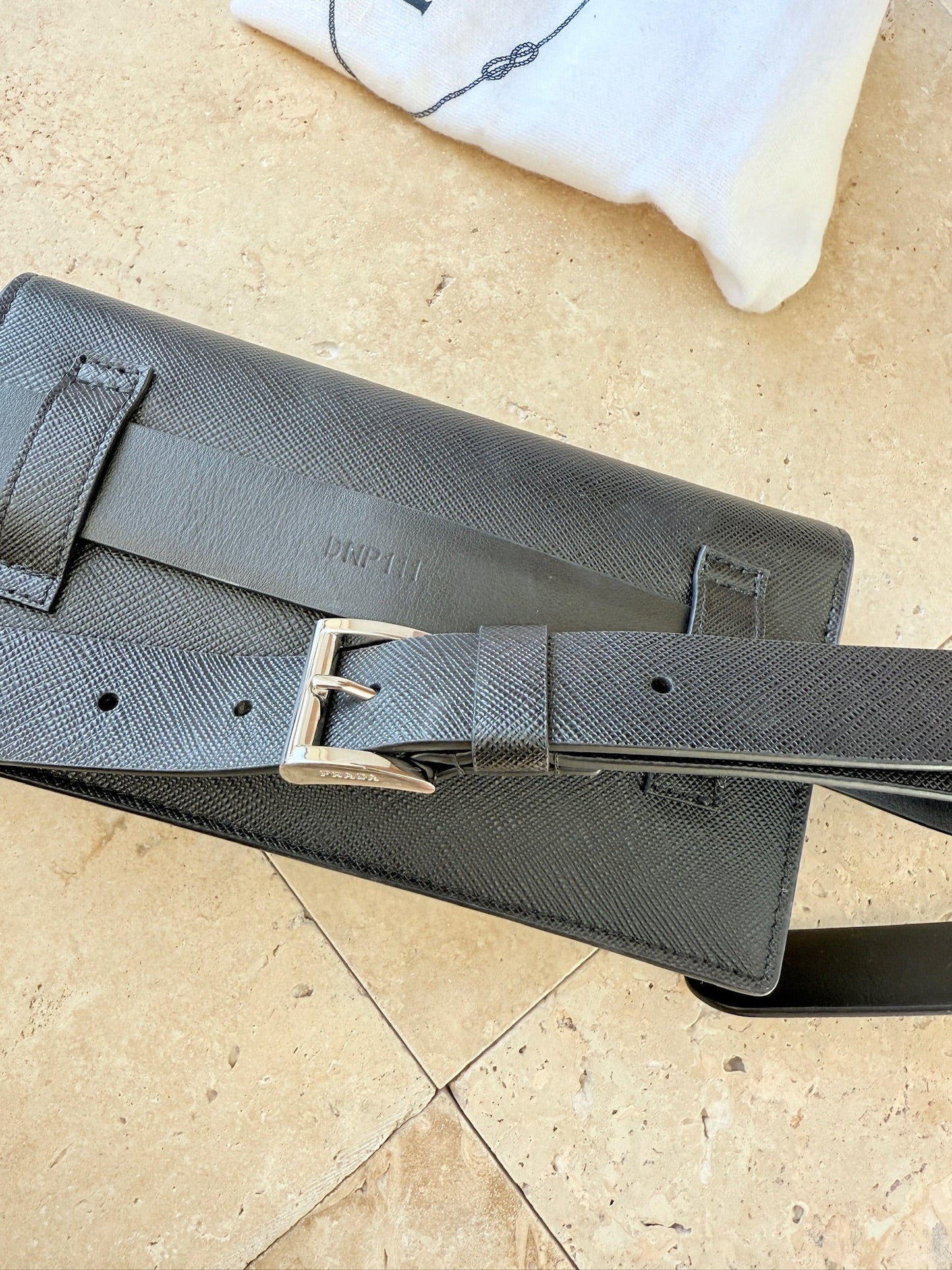 Prada - Prada Leather Belt Bag - Sort - Secondhand