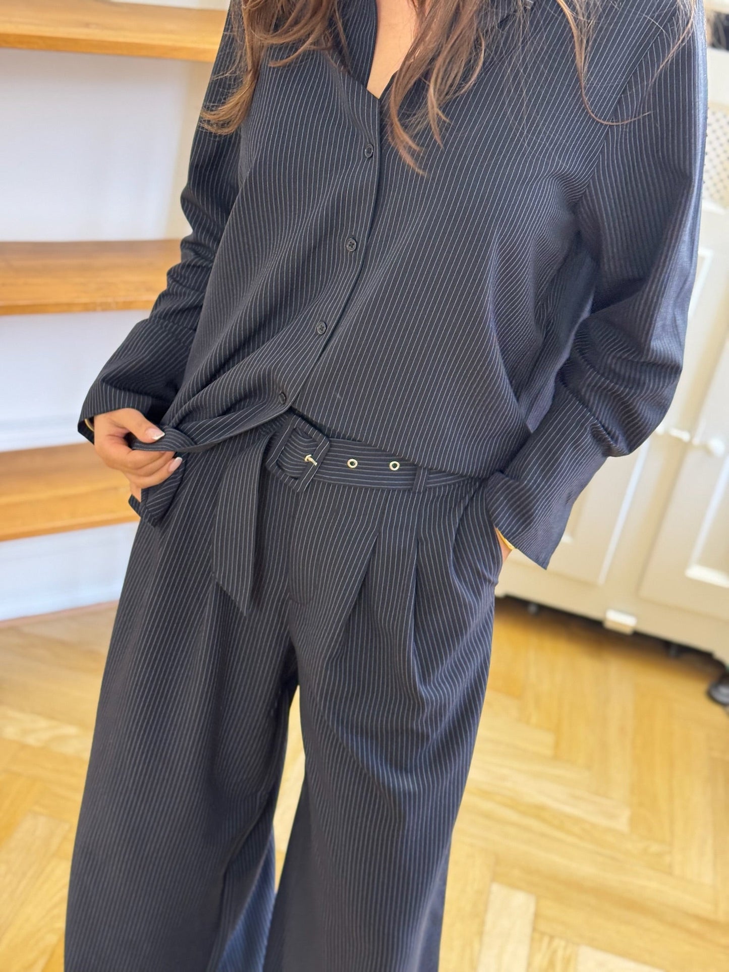 My Essential Wardrobe - Bukser - Dark Sapphire Blue W. stripe - VittaMW