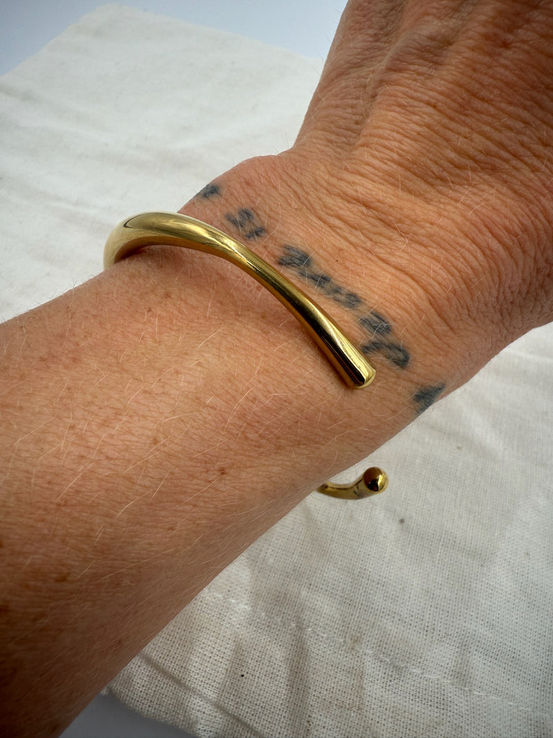 Nine - Echo Bracelet