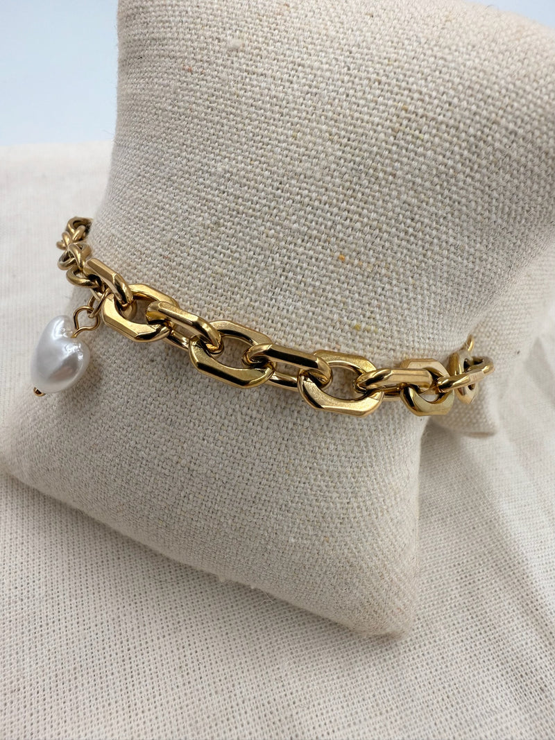 Nine - Heart pearl Bracelet