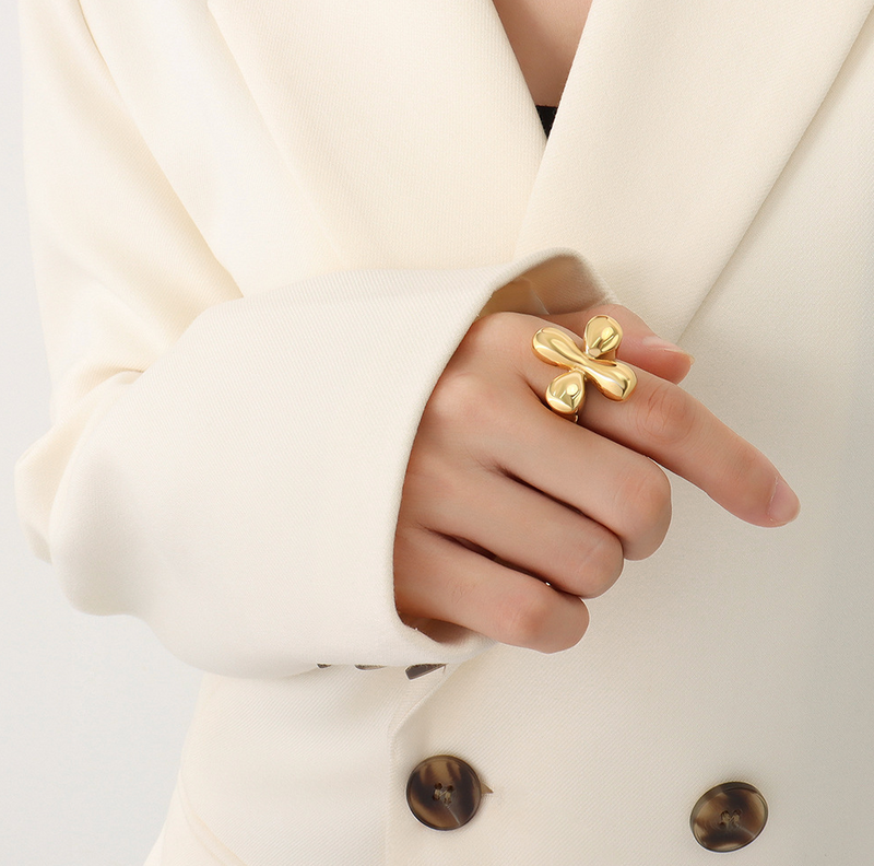 Nine - Flower Crosses Ring