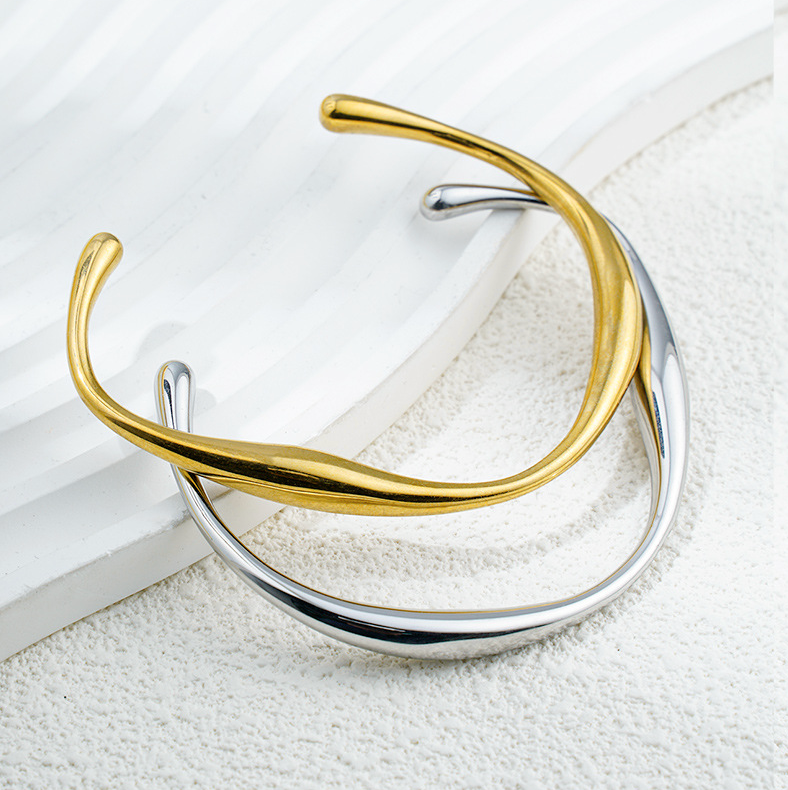 Nine - Echo Bracelet