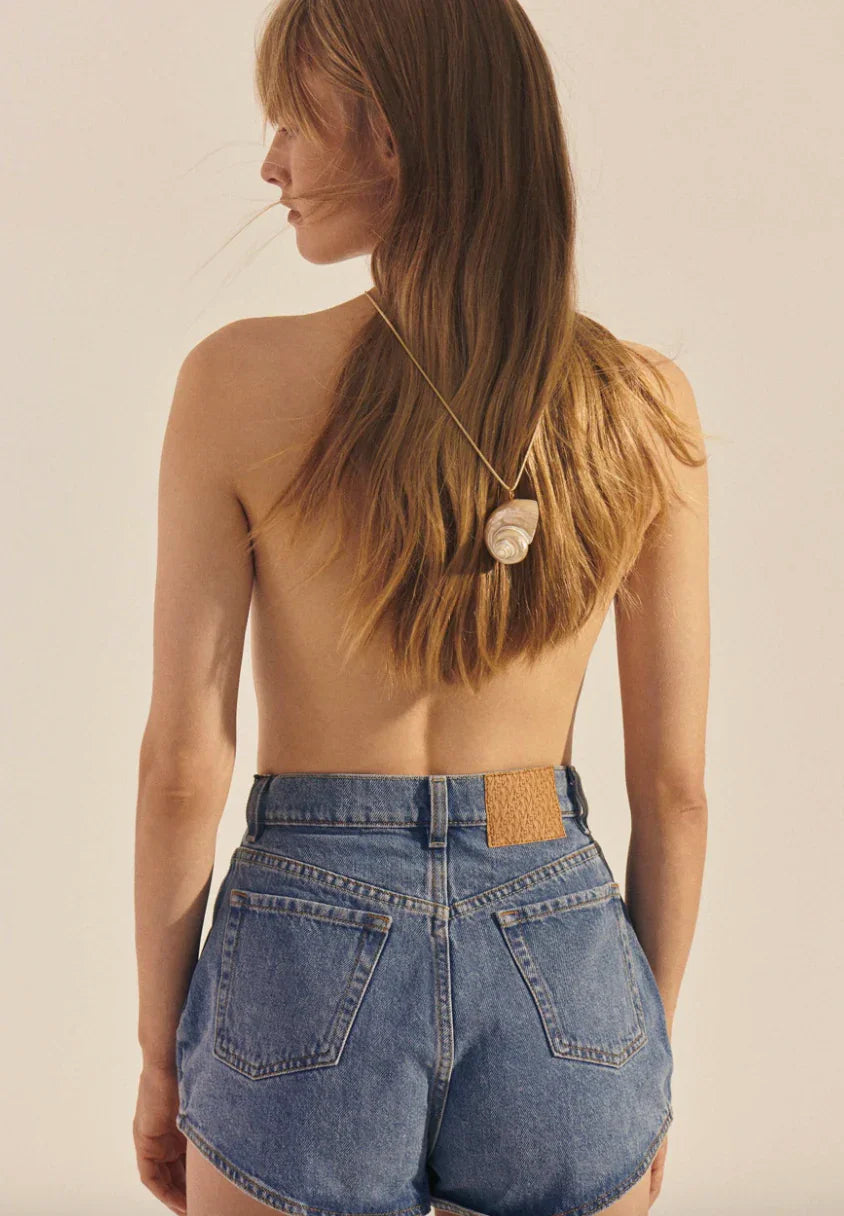 Anni Lu - Halskæde - Vanilla - Shell on a string - Stilkompagniet.dk