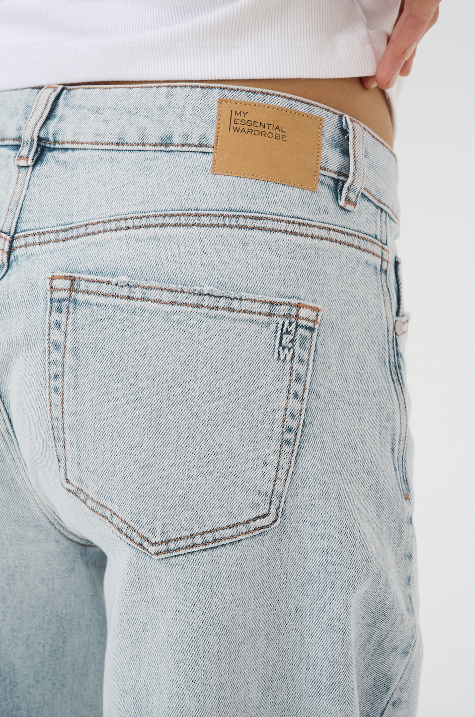 My Essential Wardrobe - Jeans - Light Blue Retro Wash - Dango 139 X-Wide - Stilkompagniet.dk