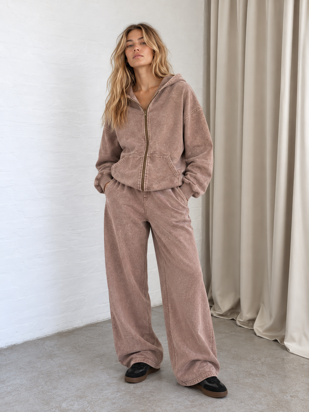 The Collection - Sweatpants - Brun - Carola