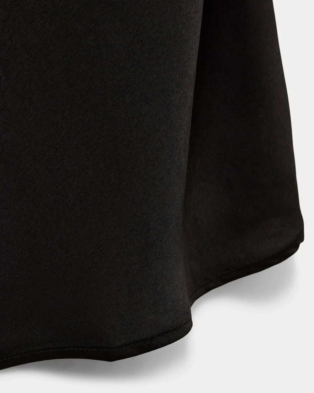 Satin nederdel - Black - S2452102 - Sofie Schnoor