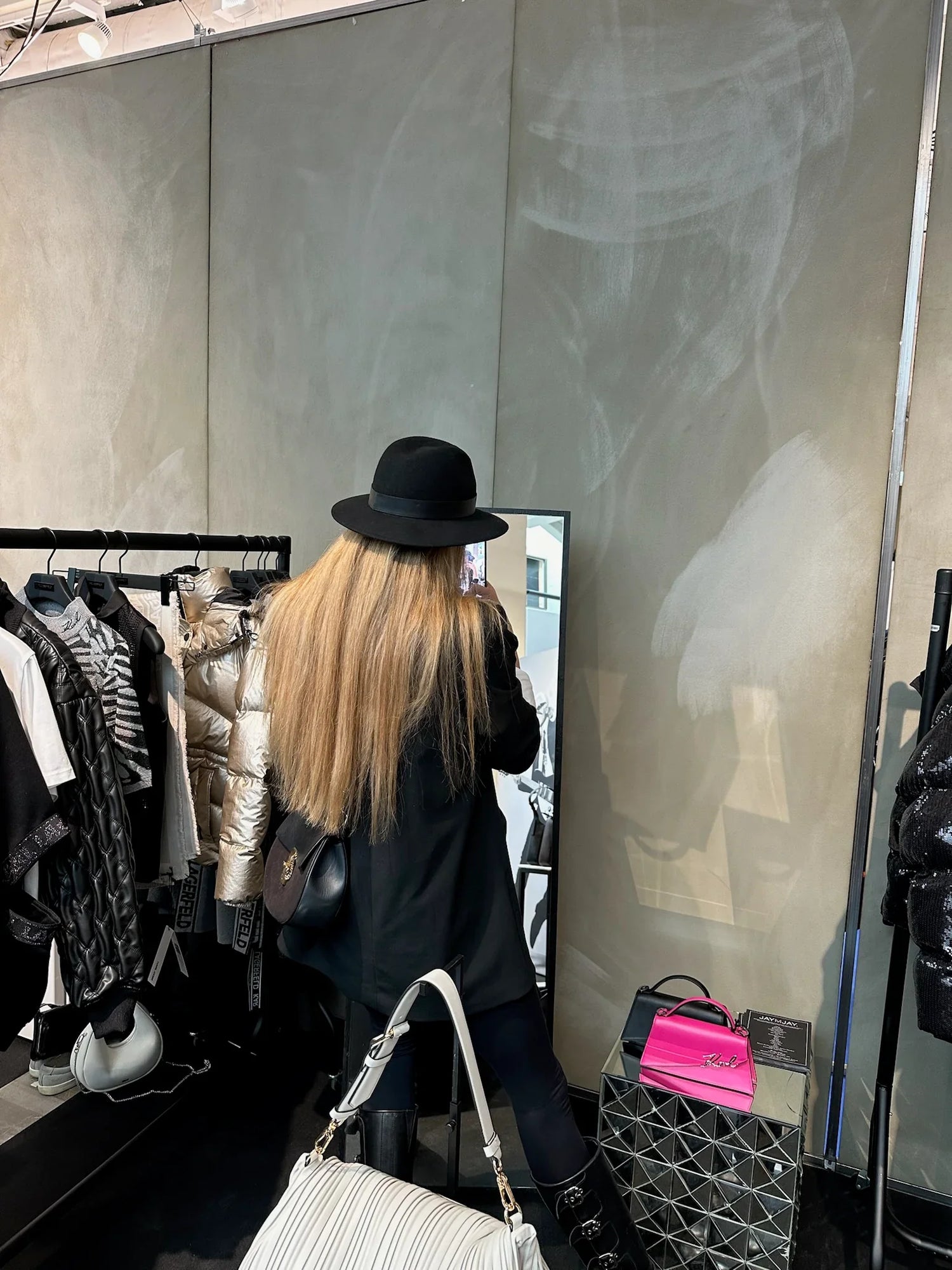 KARL LAGERFELD