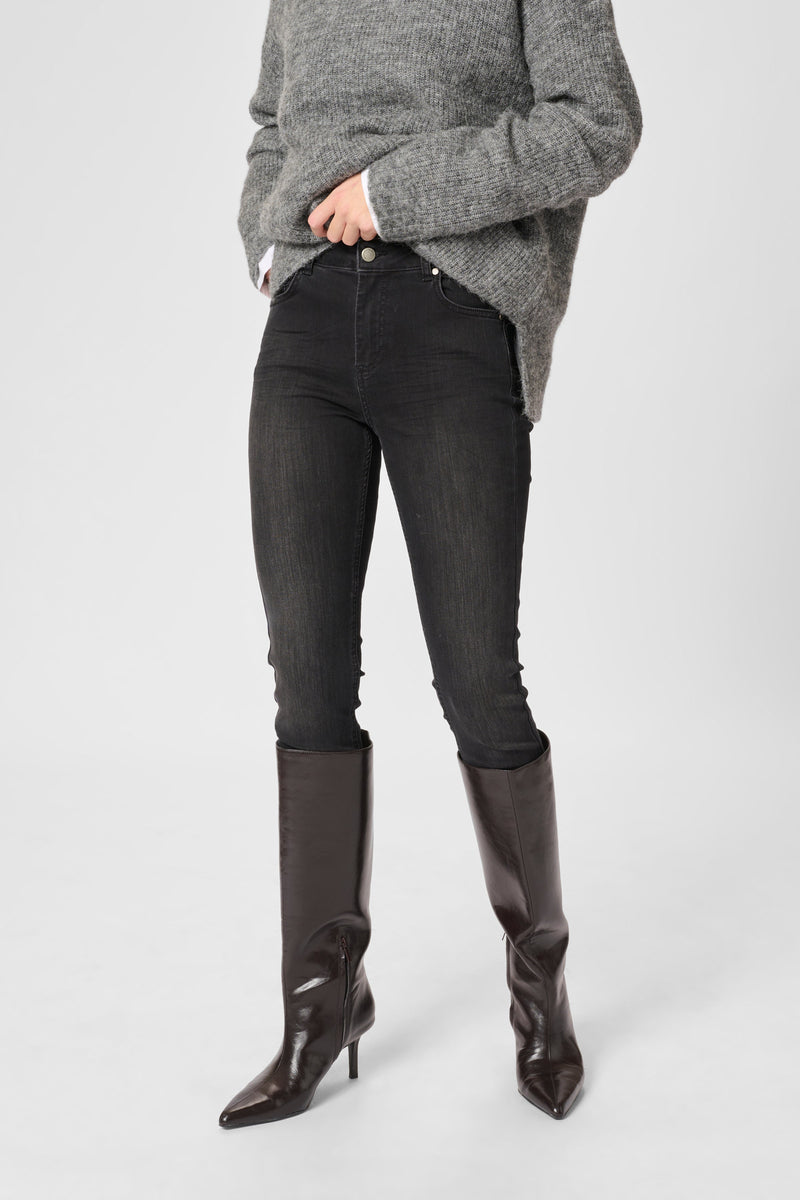 My Essential Wardrobe - Black Wash - 39 The Nora high 100 slim