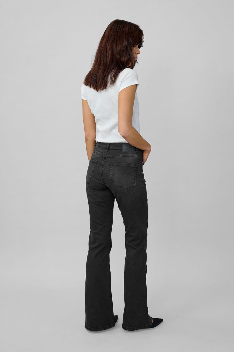 My Essential Wardrobe - Jeans - Black Wash - 06 The Dekota Bootcut