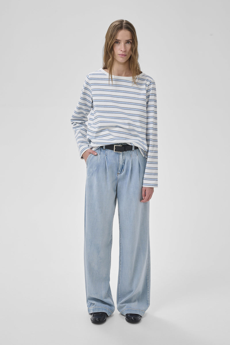 My Essential Wardrobe - Jeans - Light Blue - Zito