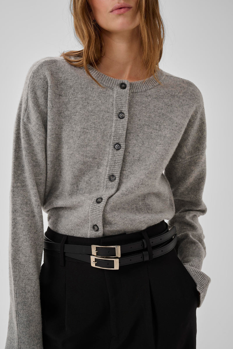 My Essential Wardrobe - Cardigan - Grå - THE KNIT CARDIGAN
