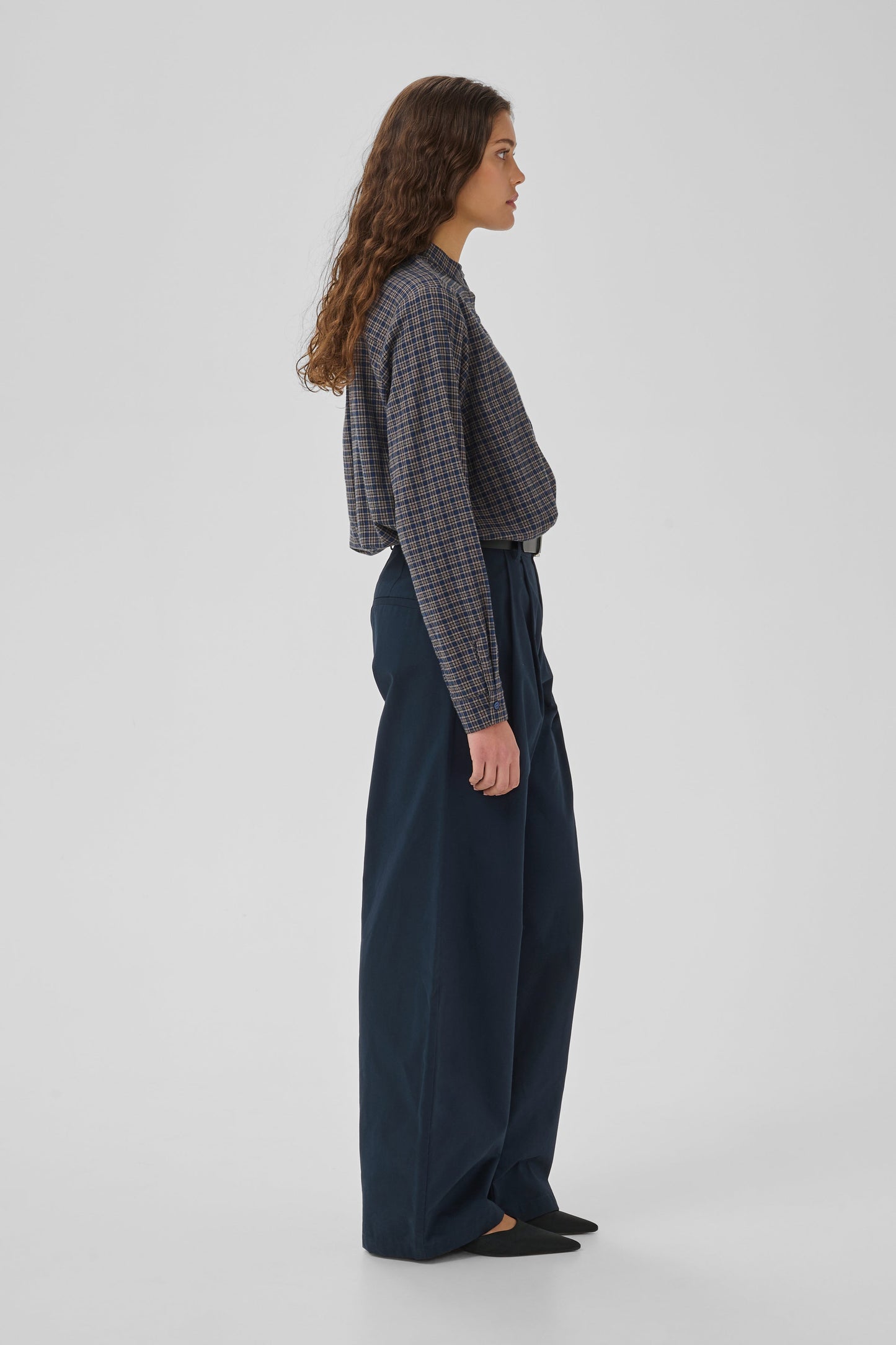 My Essential Wardrobe - Bukser - Dark Sapphire Blue - Gisva