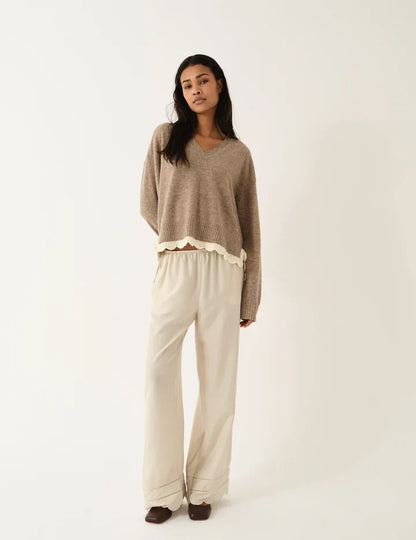 The Garment - Striktrøje - Beige Melange - Como Crochet V-Neck