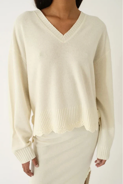 The Garment - Strik - Cream - Como Crochet V-Neck