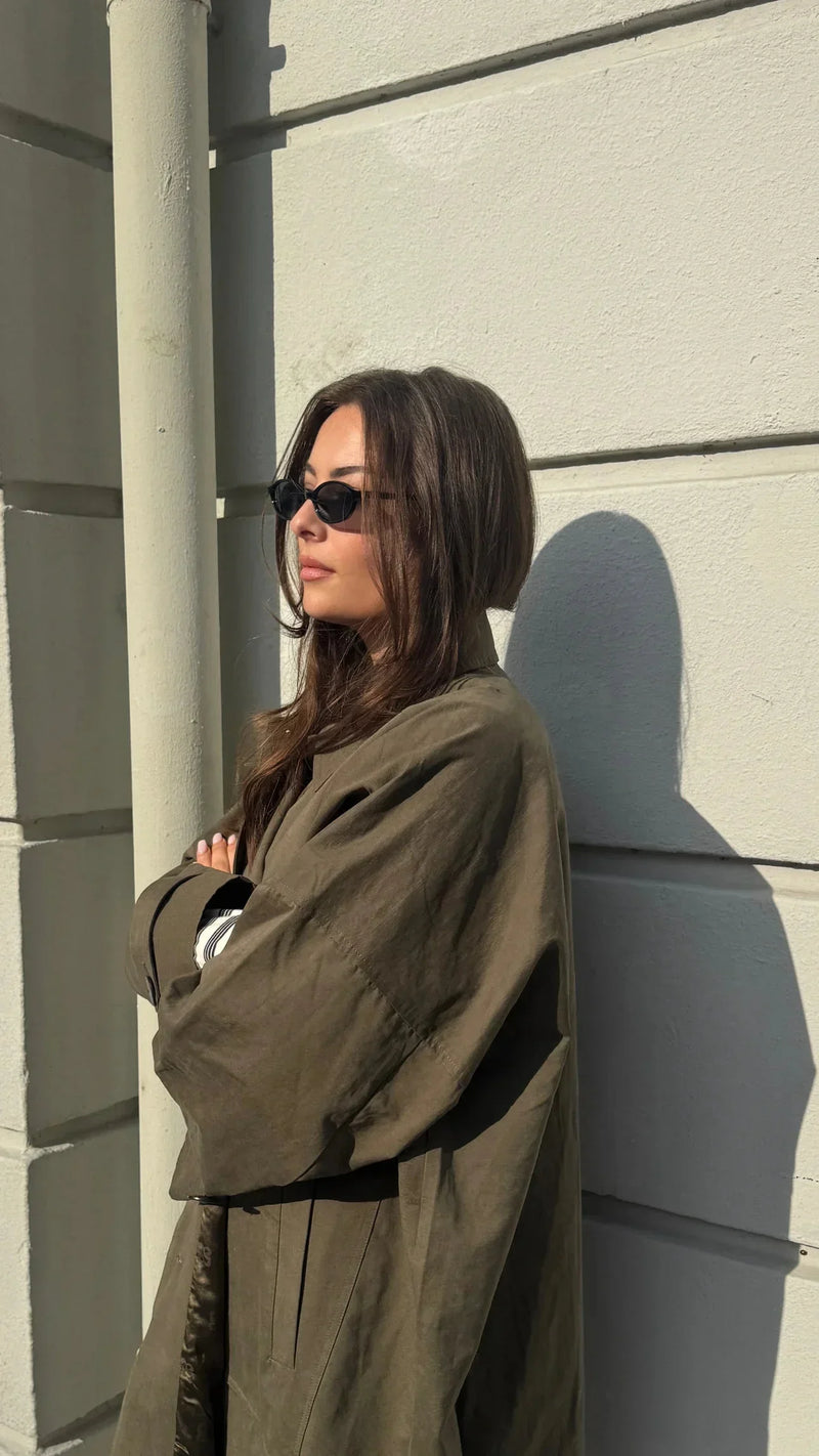 My Essential Wardrobe - Trenchcoat -  Sea Turtle - LyonMW