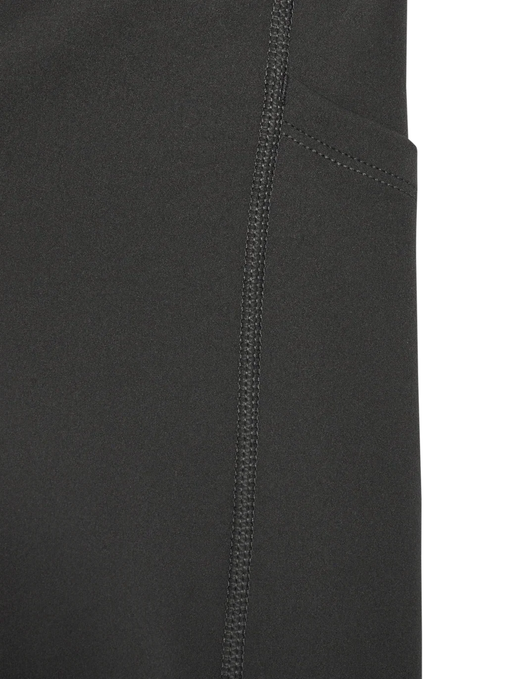 Halo - Shorts - Raven - Women Training