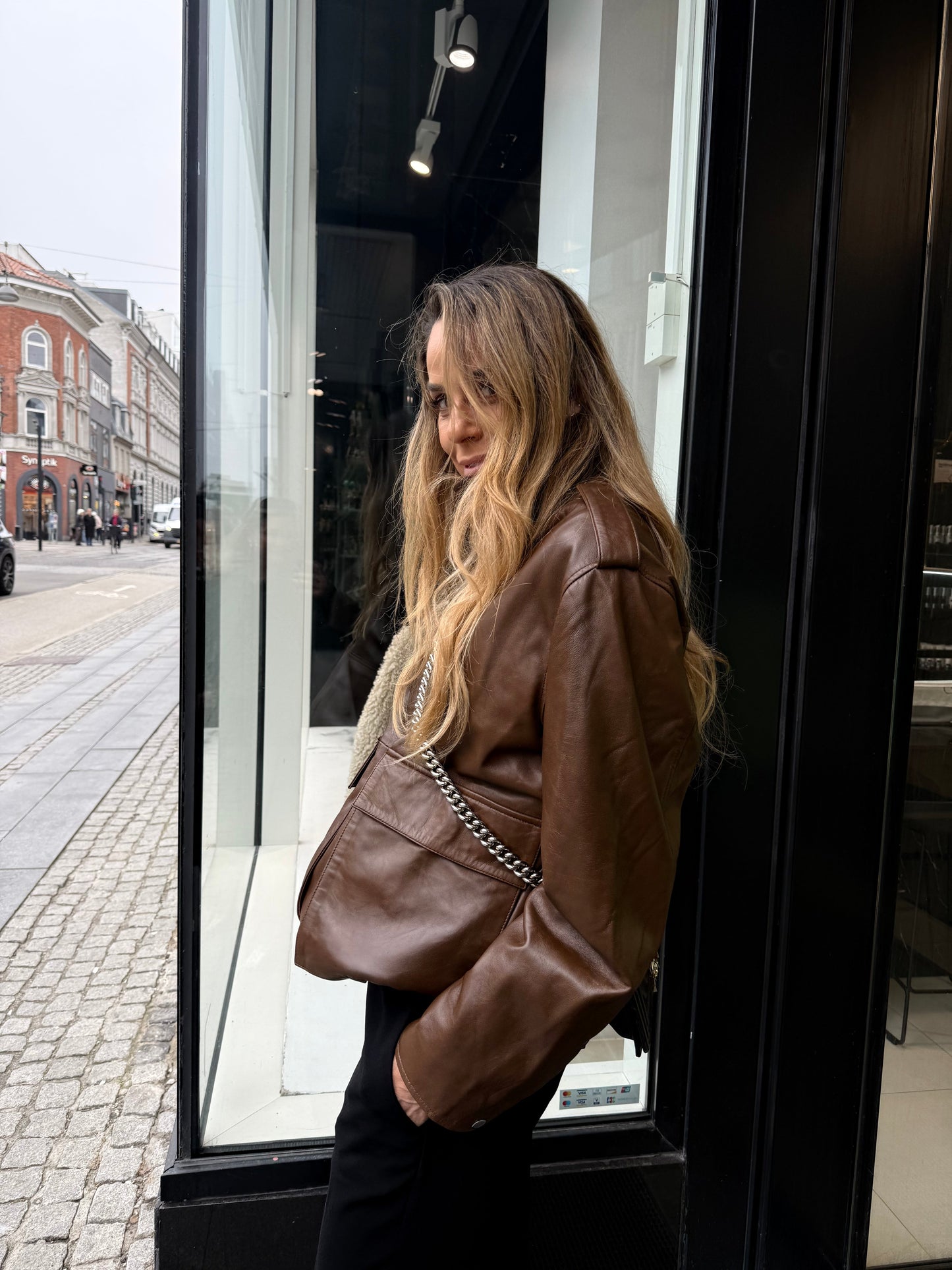 My Essential Wardrobe - Læderjakke - Brun - Dina