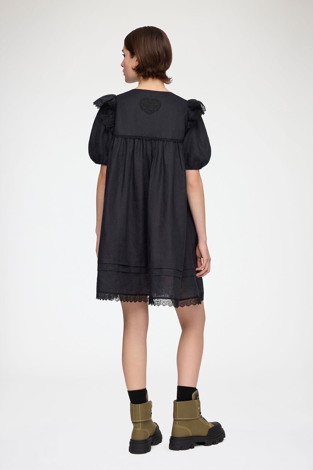 Ganni - Kjole - Sort - Light Linen Angel Mini Dress