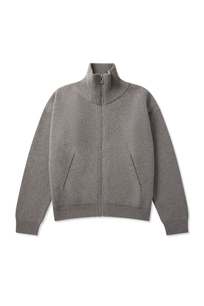 Core Zip-Up Sweater fra Axel Arigato er en blød, strikket cardigan i farven Grey Melange