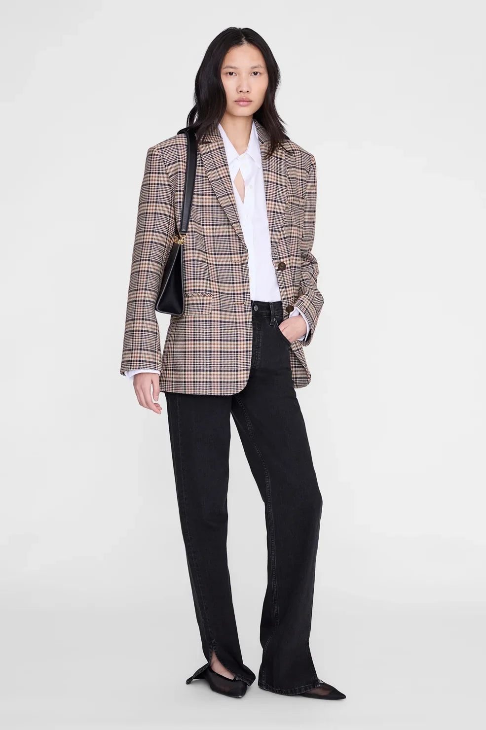 QUINN_BLAZER_-_BEIGE_AND_NAVY_CHECKS_A-01-12220-CHK01_PACKSHOT_01_1700x_b8aacfda-d079-4135-a123-ee242ade0e05