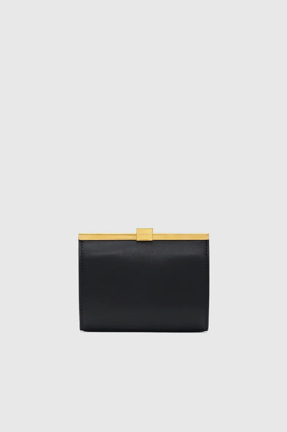 Anine Wallet fra ANINE BING er en elegant og tidløs læderpung