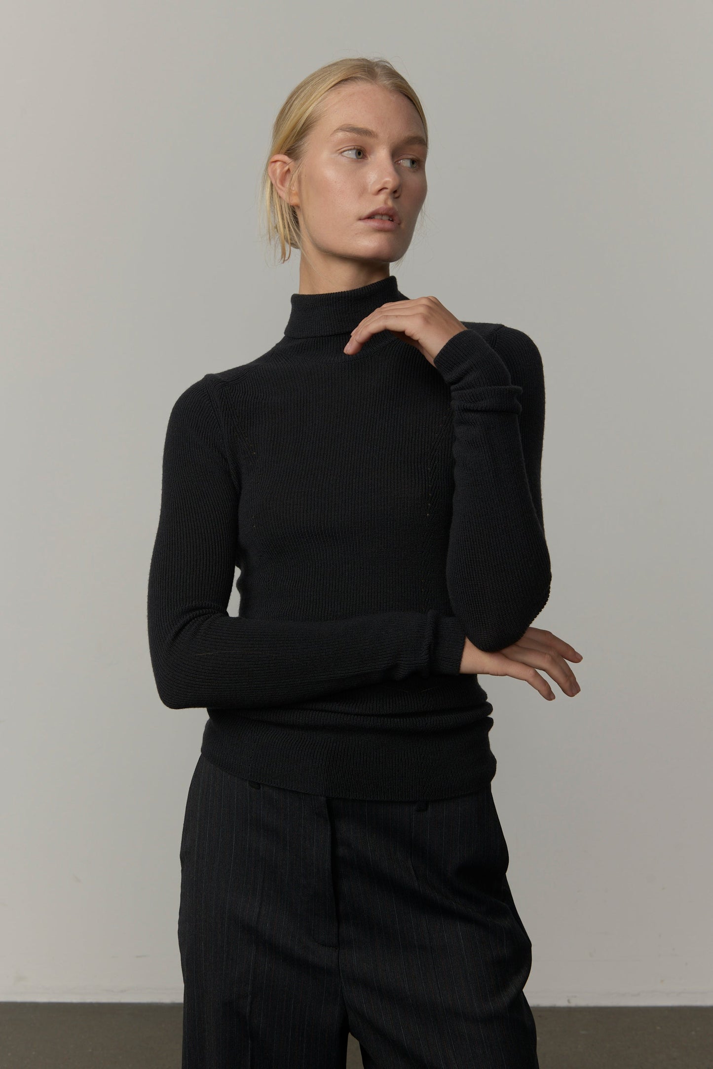 Herskind - Bluse - Dark Grey - Bib