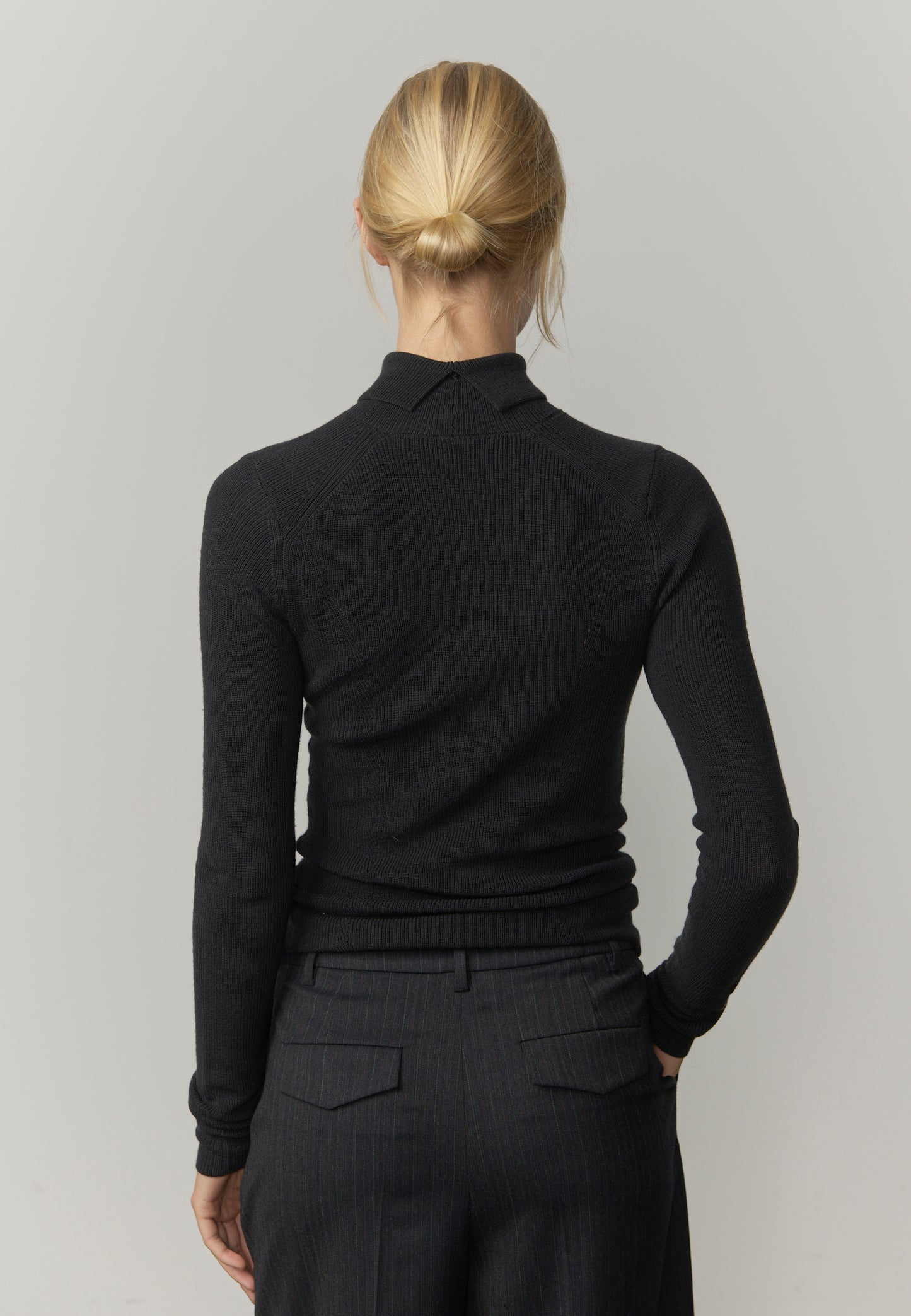 Herskind - Bluse - Dark Grey - Bib