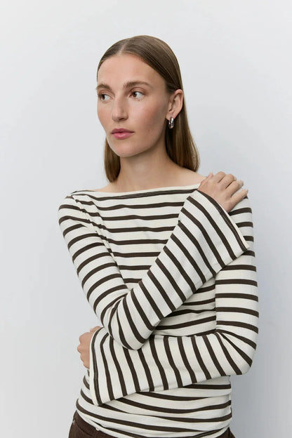 Sofie schnoor women - T-shirt - Brown Striped - Cecesw