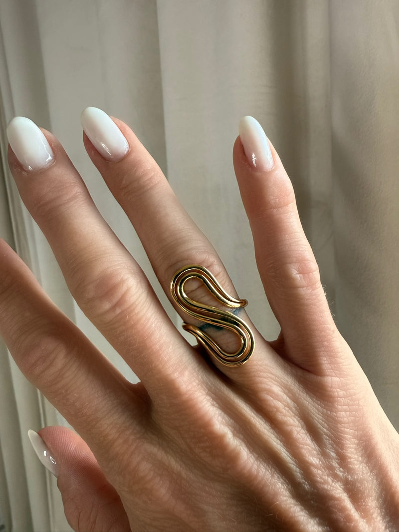 Nine - Swirly Ring