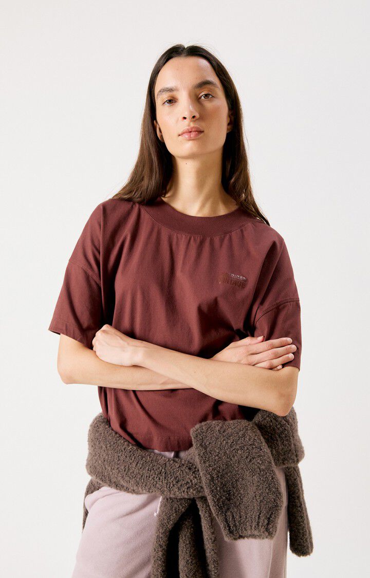 GIX02BH26 T-SHIRT FRA AMERICAN VINTAGE PÅ KVINDE