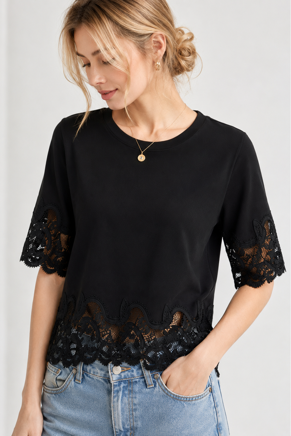 The Collection - T-shirt - Sort - Hana