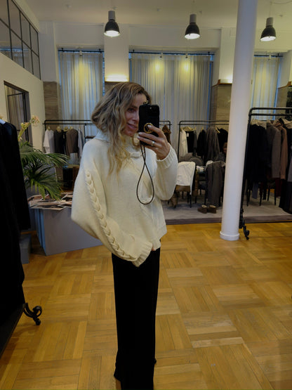 The Garment - Sweater - Cream - Como Braid