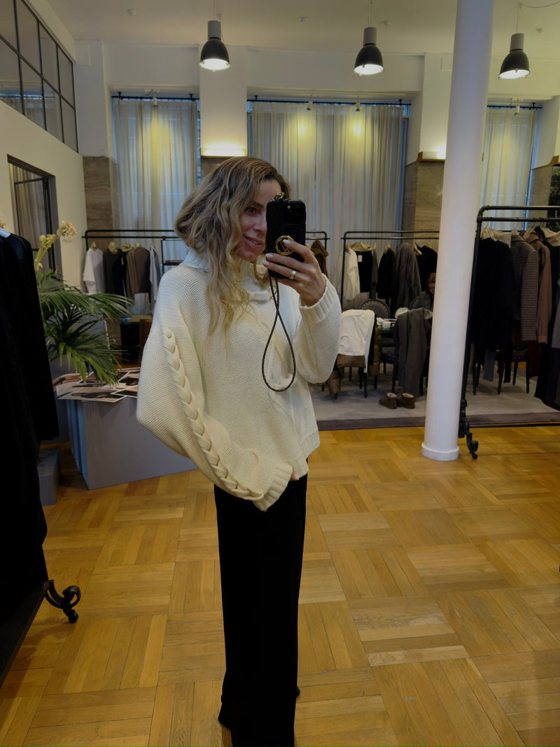 The Garment - Sweater - Cream - Como Braid