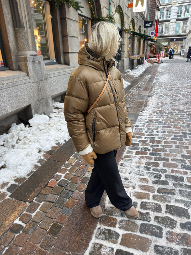 Halo - Trooper Down Jacket - Kangaroo