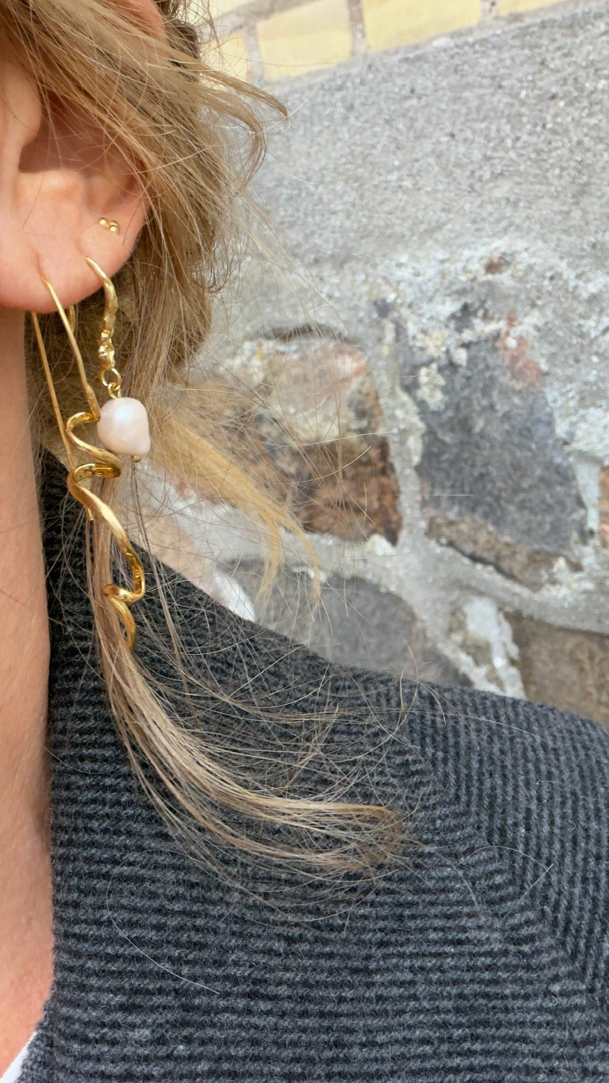 Andcopenhagen Jewelry - Øreringe - Guldfarvet - Twirl April