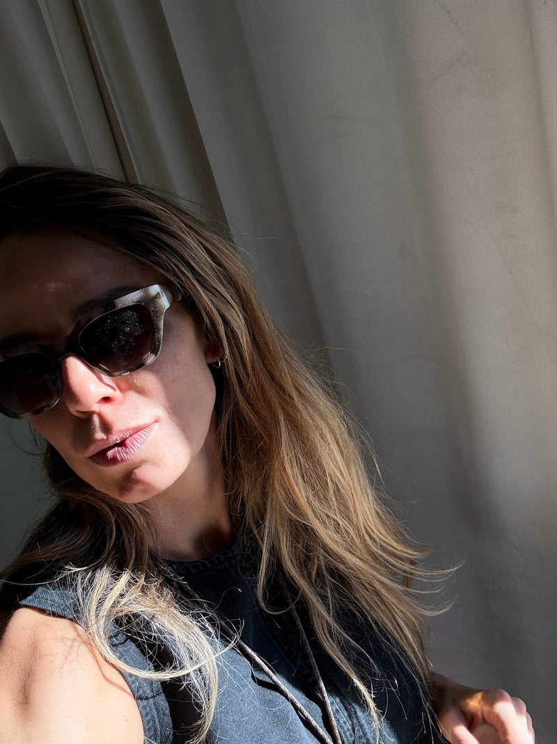 A.Kjærbede - Solbriller - Cookie Dough - Kaws sss