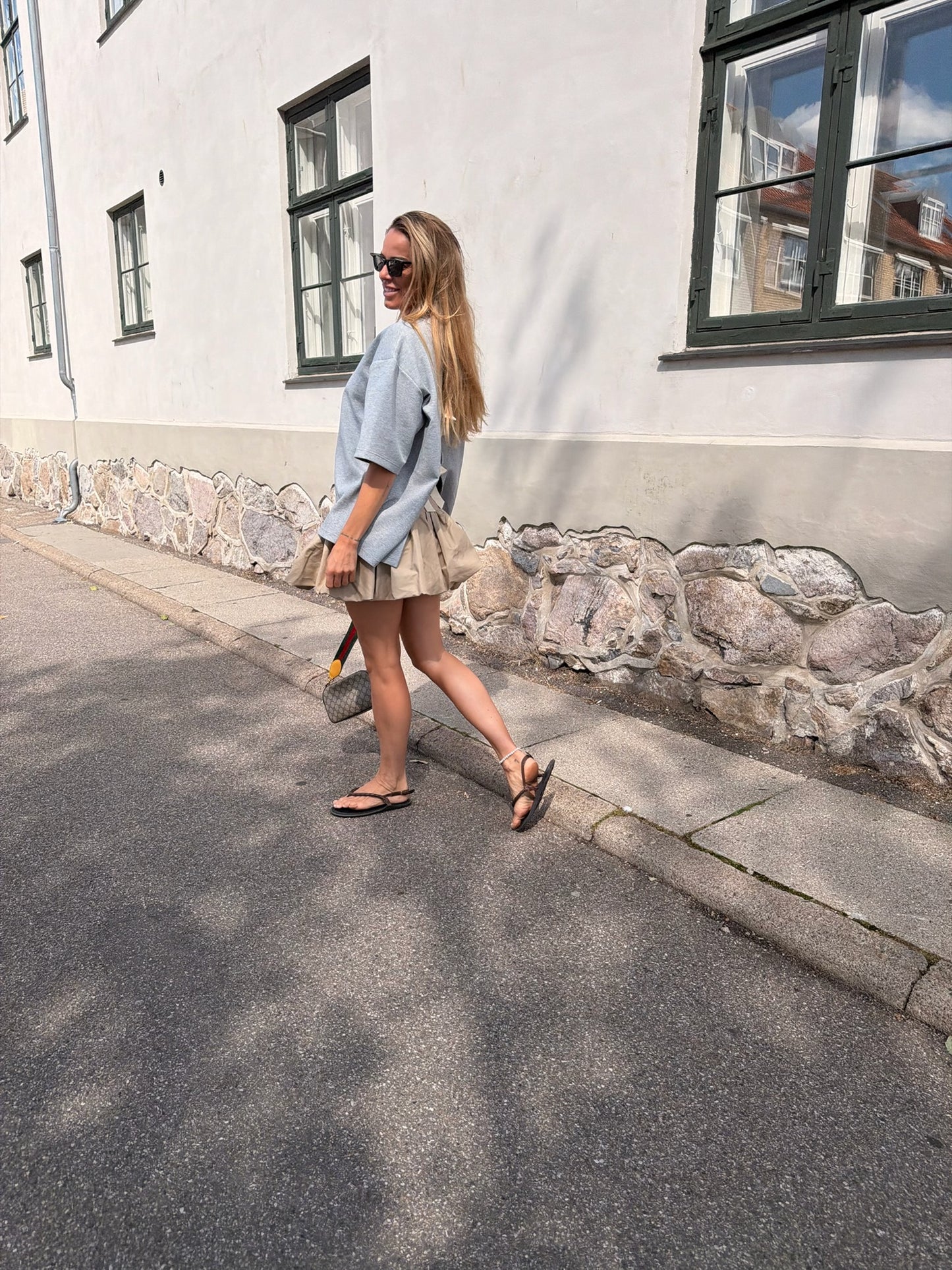 Ganni - Nederdel - Warm Sand - Double Cotton Mini Skirt