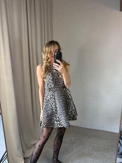 Ganni - Kjole - Almond Milk - Denim Flounce Leopard kjole