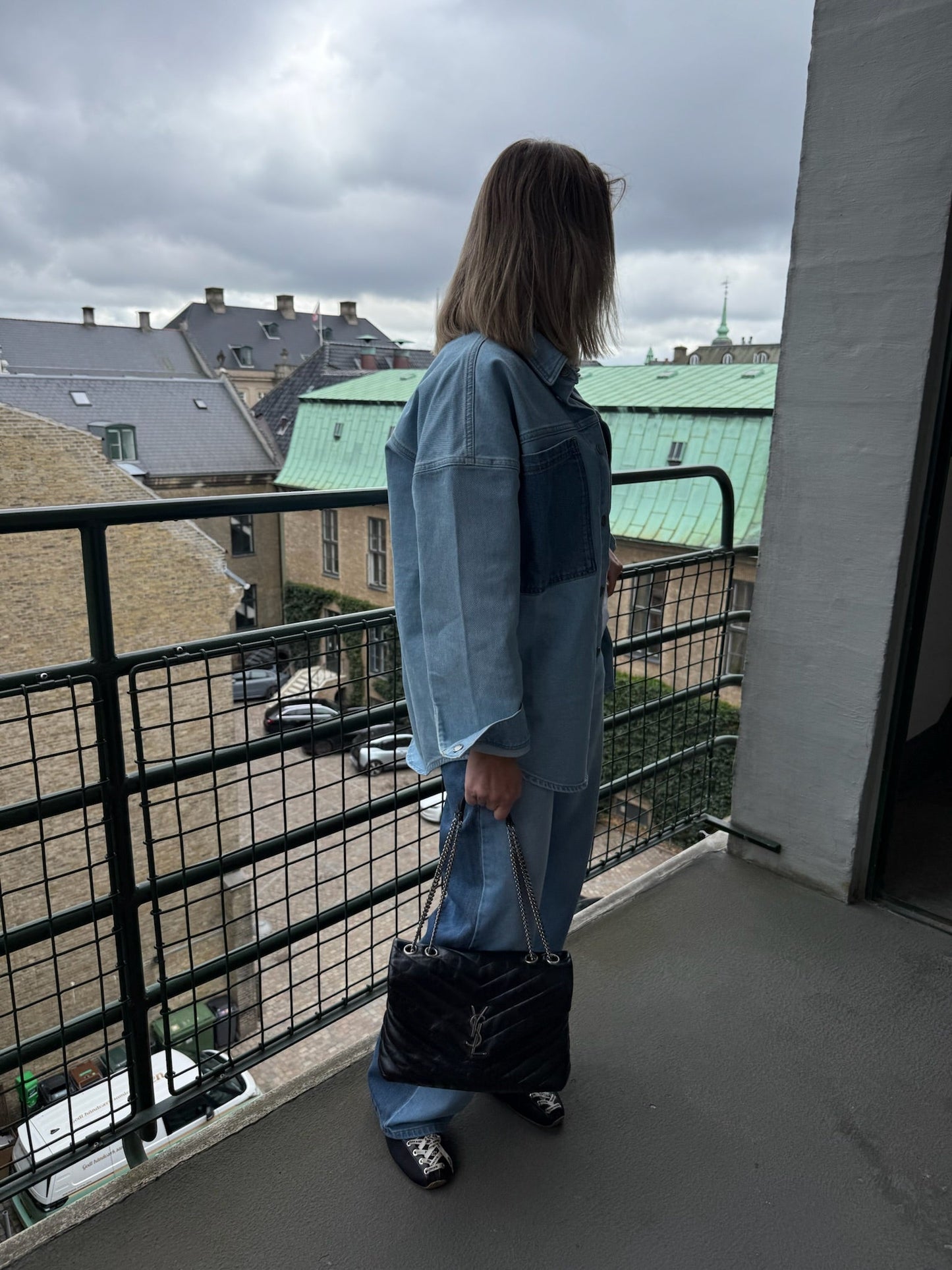 My Essential Wardrobe - Denimskjorte - Light Blue - Mazie Boxy Mix