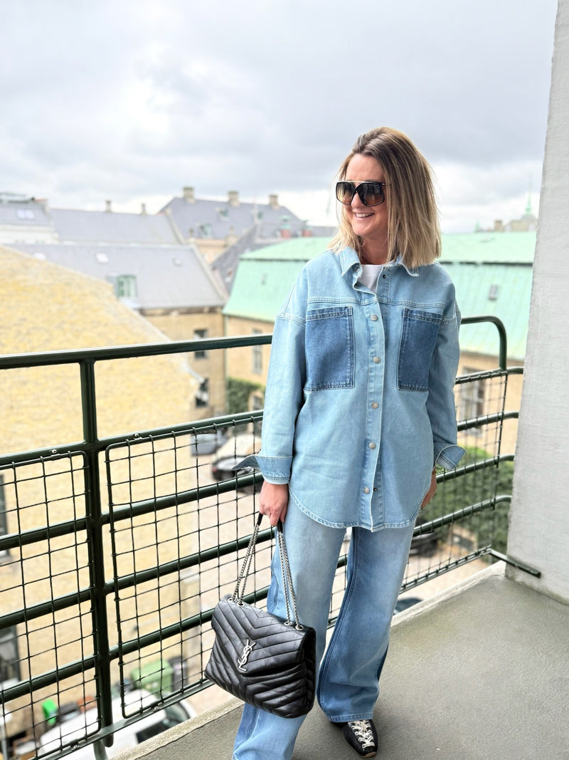 My Essential Wardrobe - Denimskjorte - Light Blue - Mazie Boxy Mix